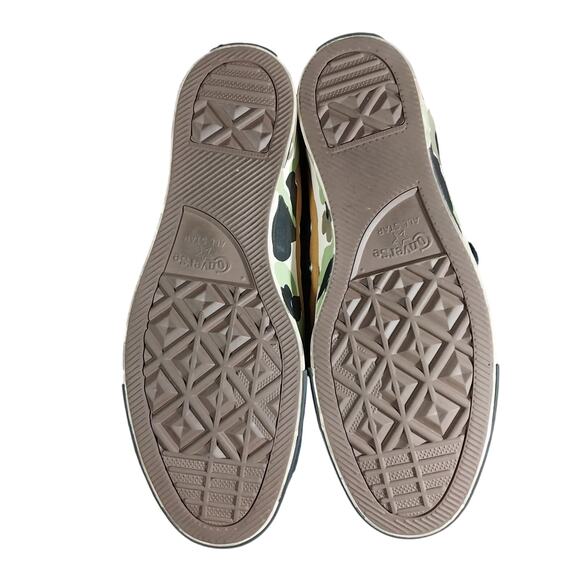 NWOT! CONVERSE CHUCK TAYLOR ALL STAR! TAN AND CAMO GREEN/BLACK SNEAKERS! SZ 11.5 - Picture 9 of 10